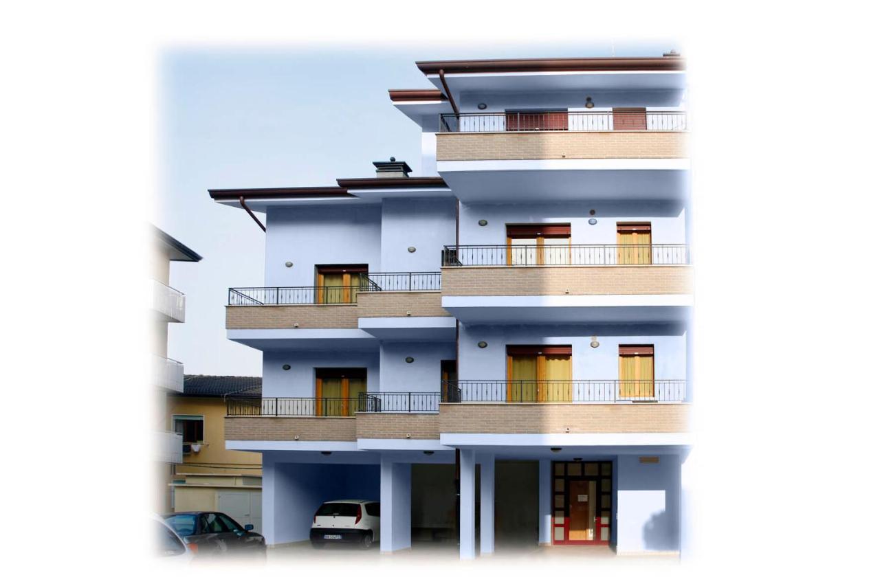 Hotel Augusta Caorle Bagian luar foto